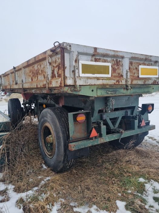 Przyczepa rolnicza niemiecka wywrot wywrotka