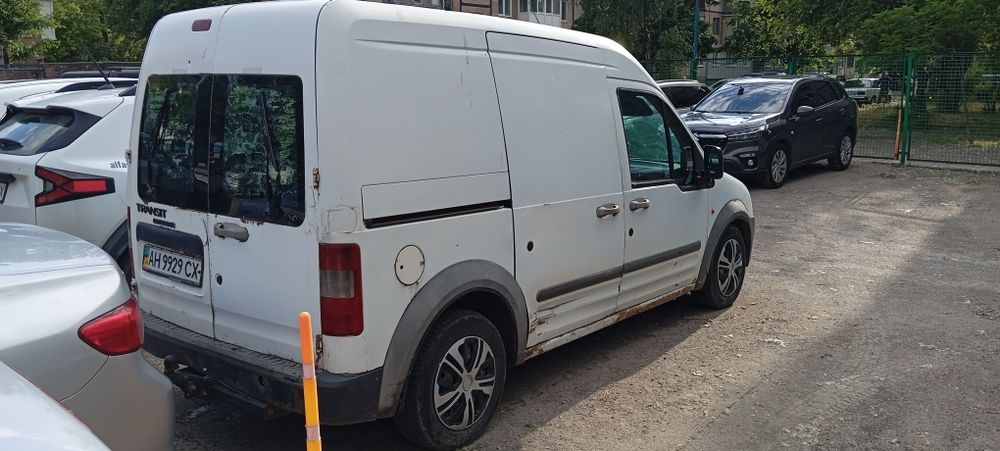 Ford connect 1,8 дизель 2003год