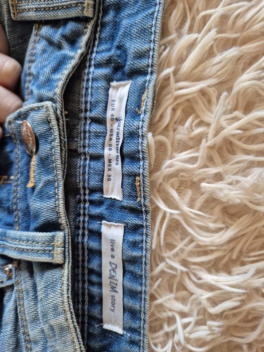 Spodenki dżinsowe 40 Stradivarius