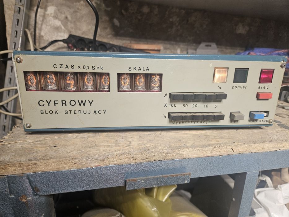 Cyfrowy blok sterujacy lampy nixie oddzysk