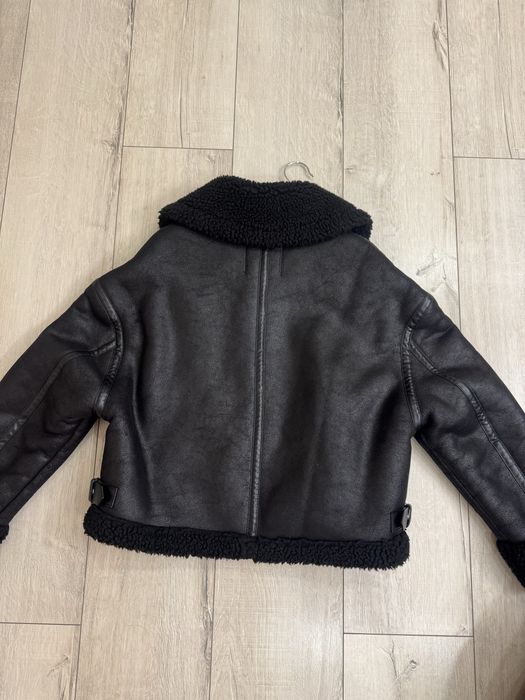 жіноча дубленка zara