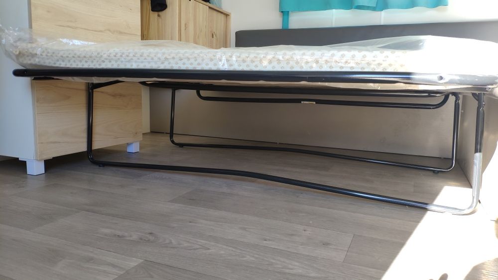 Cama oculta para sofá ou auto-caravana
