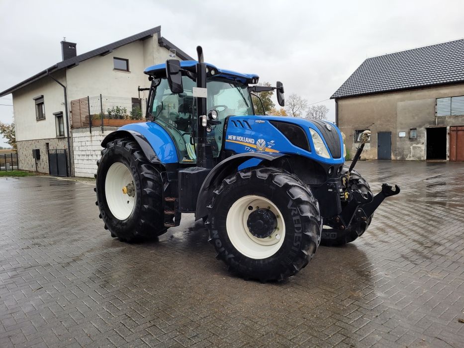 Ciągnik New holland  t7.230 autocomannd 270 t 7000