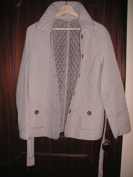 Casaco Parka / Corta Vento C&A  e Calça Preto e Top com Casaquinha