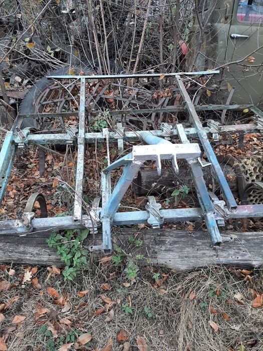 Трактор Т 25 з документами та інвентарем