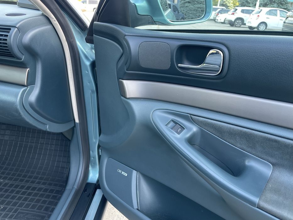 AUDI A4 1.8 Автомат Газ/Бензин