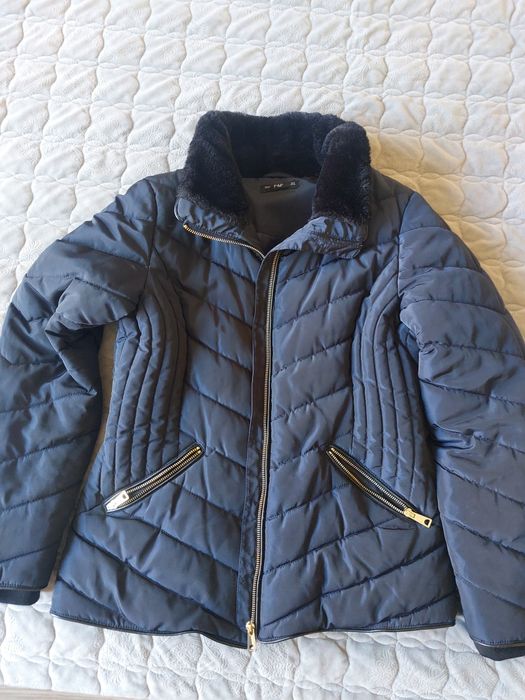 Продам жіночу куртку