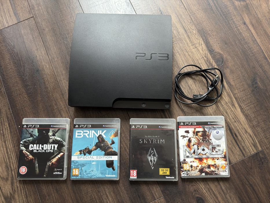 Play station 3 plus gry