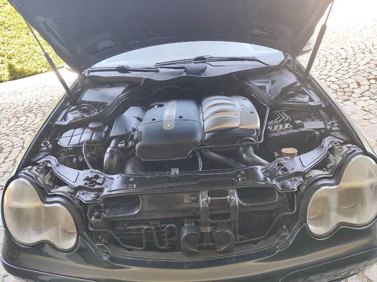 Mercedes-Benz C 220 CDI Auto (W203) – Muito Estimado / Rigor de Manutenção
