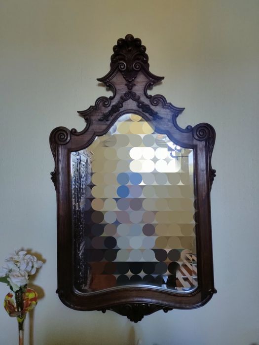 Mobília de quarto antiga (cama, espelho, cómoda, guarda-roupa, cadeiras, mesinhas de cabeceira)