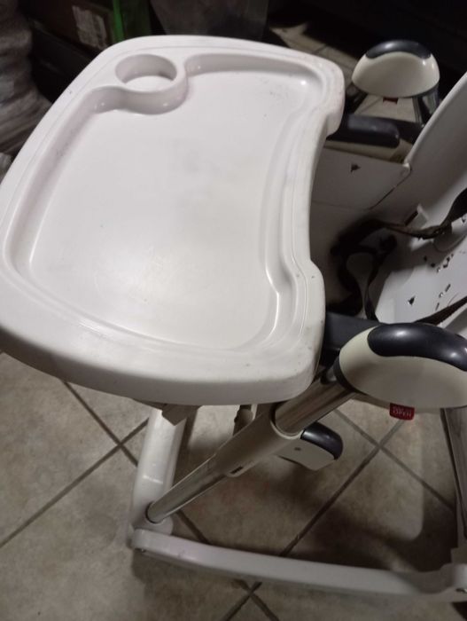 Cadeira para comer criança