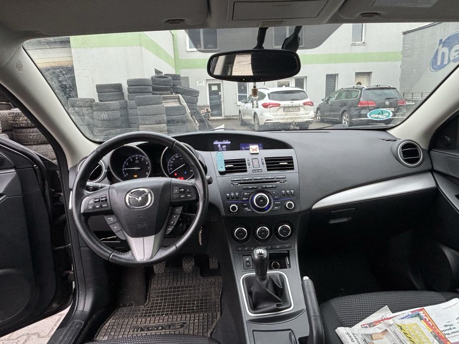 Mazda 3 uszkodzona 1.6 benzyna