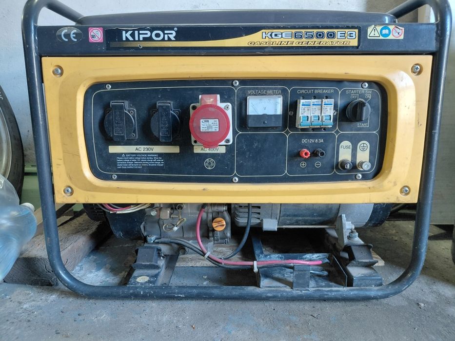 Бензиновий генератор Kipor KGE6500E3 5 кВт 380В