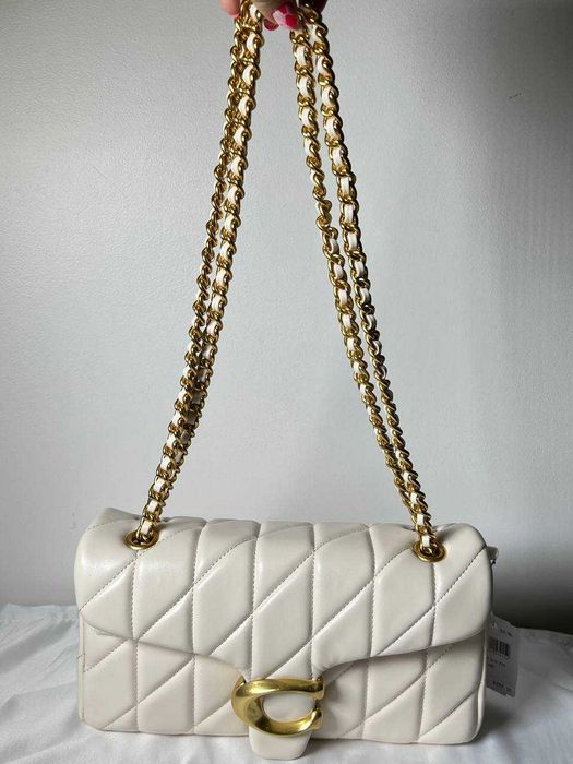 Сумка Coach Tabby 26 белая