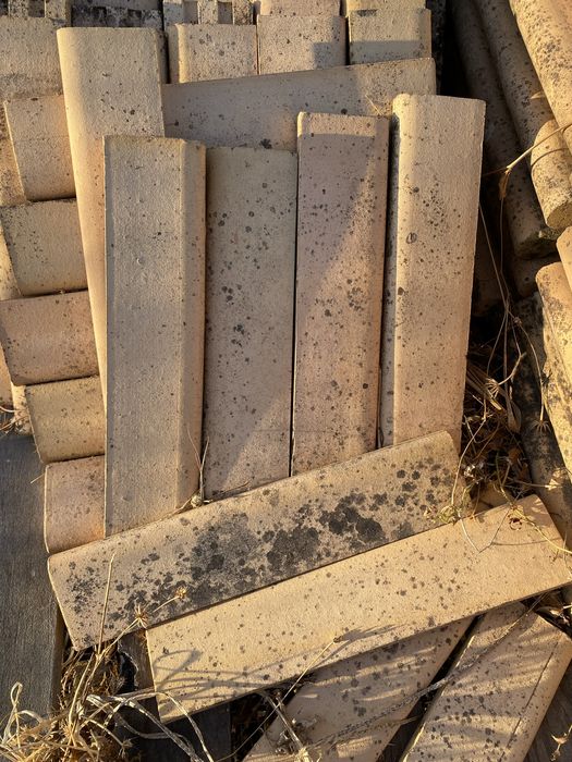 Ladrilho para bordadura de piscina, degraus ou remate