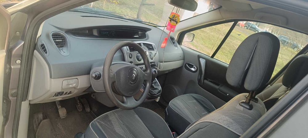 Продам Renault Scenic