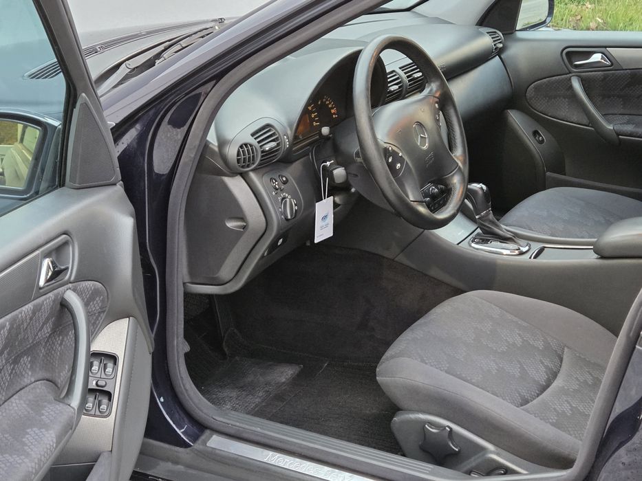 Mercedes C220 Cdi,  Avantgarde,  Automático