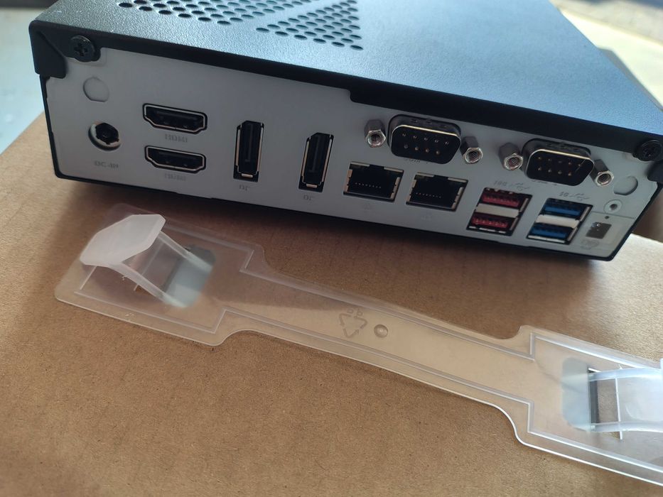 Mini PC shuttle DH670V2 Nowy !