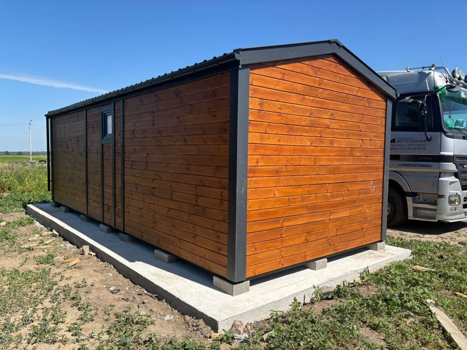 Domek drewniany mobilny całoroczny 8x3.2