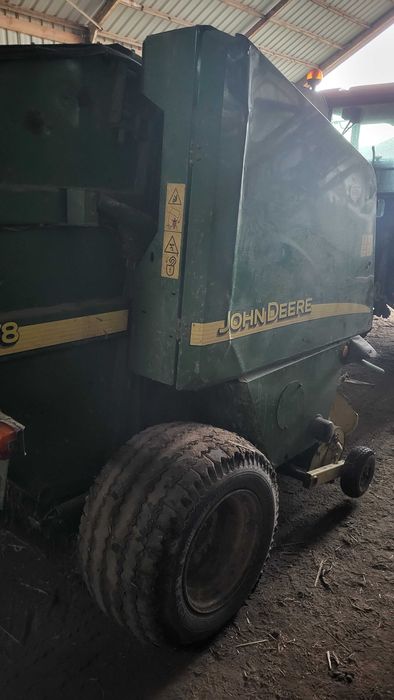 Prasa John deere 578