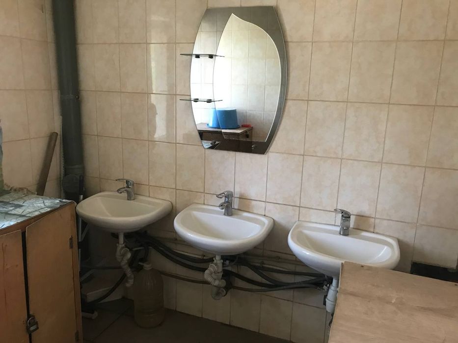 Продам малосимейку від власника!!! Район Автопарк.