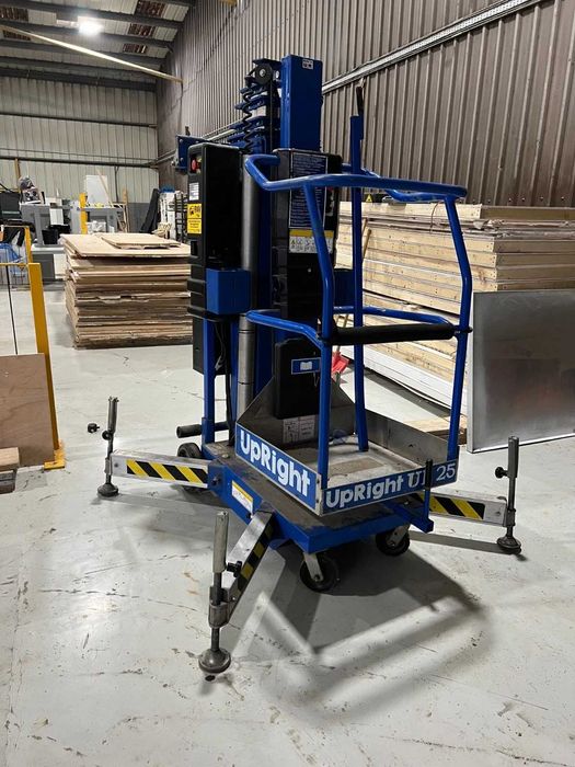 Podnośnik koszowy Upright UL25 9,5m Snorkel Akumulatorowy stan bdb FV