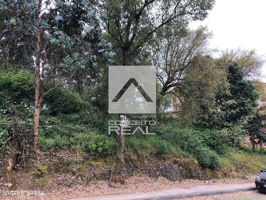 Lote de Terreno com 474 m2 – S. Pedro da Cova