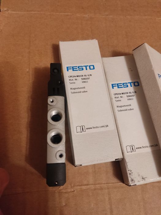 Пневмоклапан, електромагнітний FESTO

5

CPE14-

M1CH-5L-1/8