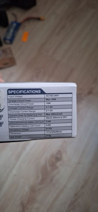 Ładowarka skyrc s65