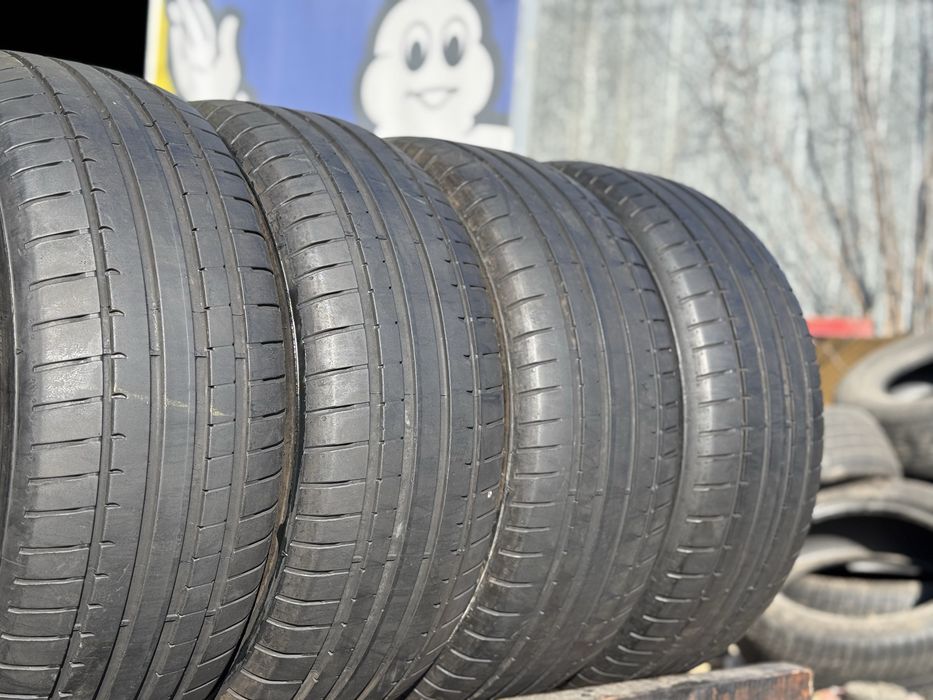 Шини Літні 4шт 225/55 R17 Dunlop Sport Max RT2