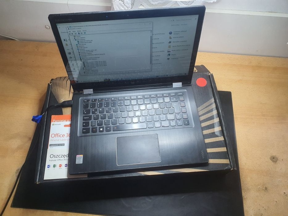 Lenovo yoga 3 14 700