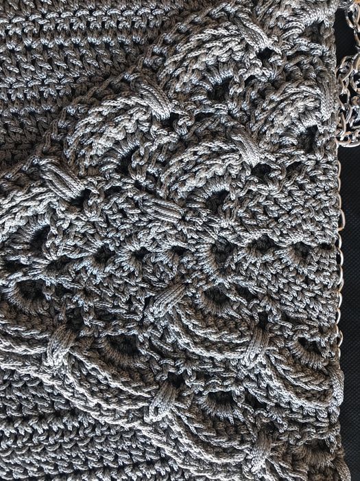 Mala / Pochette artesanal em crochet.