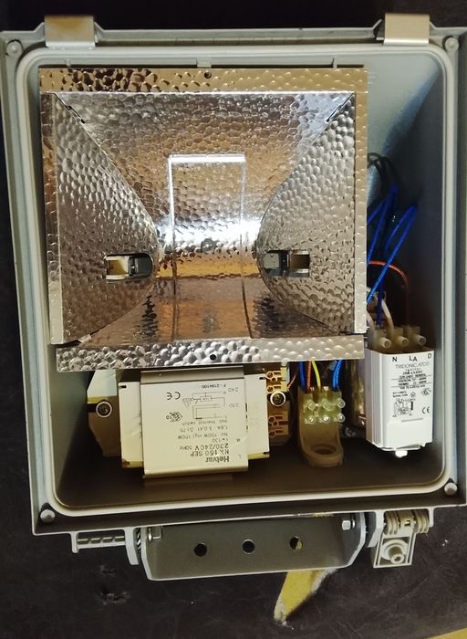 Reflektor  Metahalogenkowy 150W JOLLY  IP65 symetryczny