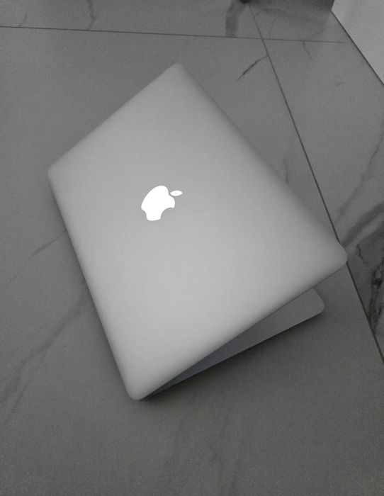 Apple MacBook Air 13 2017 , stan idealny