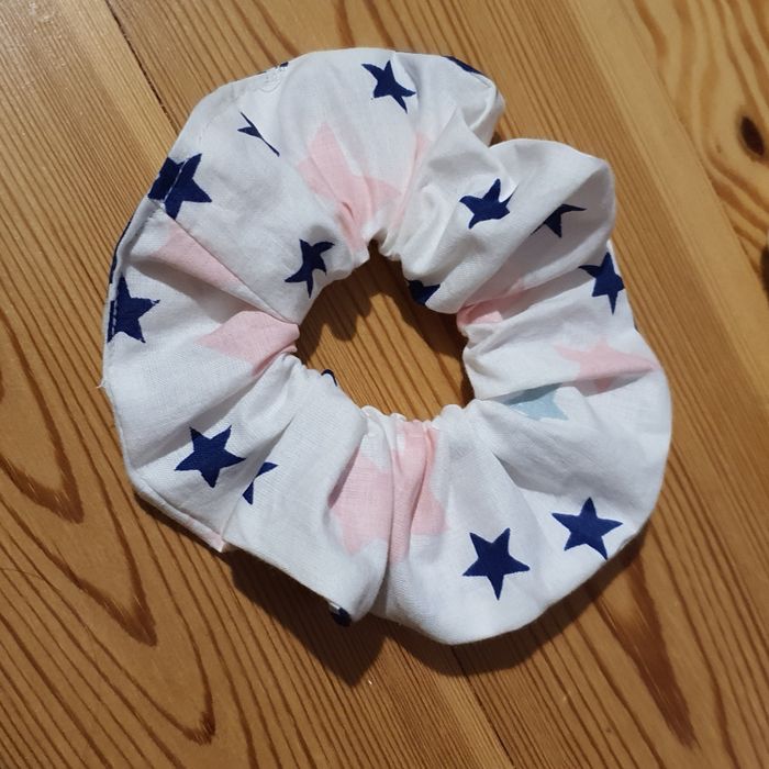 Handmade Gumka, gumki scrunchie do włosów szyte przez 10latka
