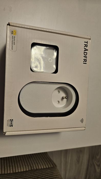 Tradfri inteligentne gniazdko na pilota ikea