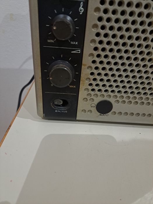 Tramp w100  радіоприймач