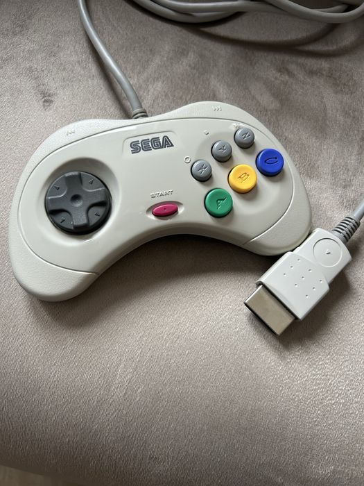Sega Saturn pad