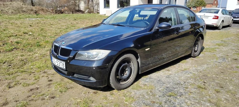 BMW Seria 3 BME E90 318i 129km LPG