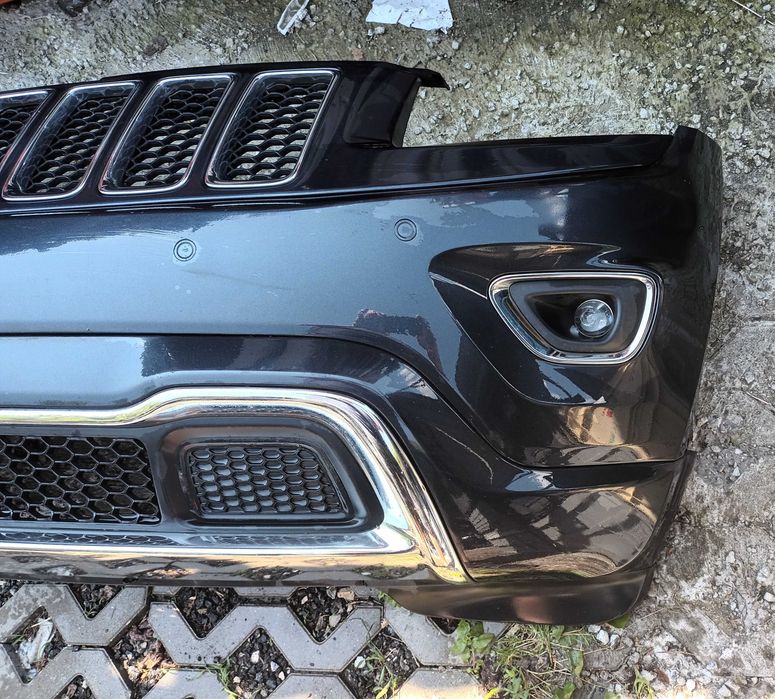 Zderzak przód przedni Jeep Grand Cherokee WK2 14-17