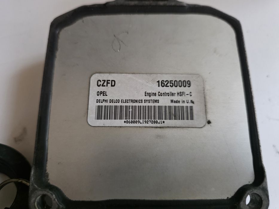 Komputer sterownik silnika 1.6 xel opel astra zafira CZFD