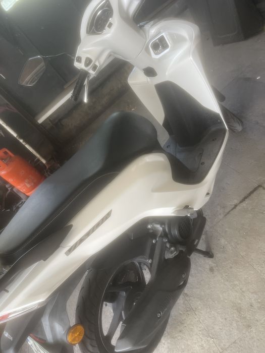 Mota honda 110CC como nova .