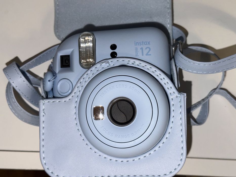 Instax Mini 12 - Câmara Fotografica