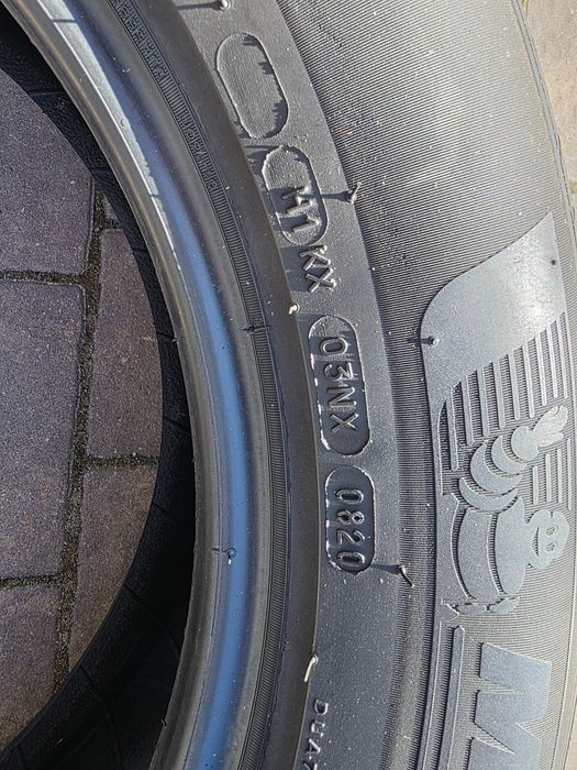 Sprzedam opony215/60r17 letnie Michelin Primacy 4