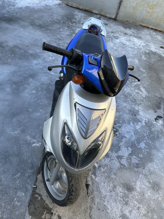 Продам скутер Viper 2