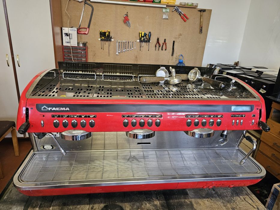 Кавомашина професійна e92 elit 3 gr