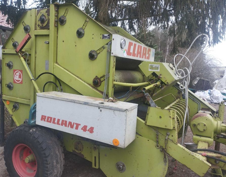 Prasa Claas Rollant 44