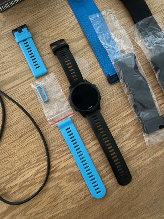 Zegarek sportowy Garmin Forerunner 945 Triathlon Bundle [010_02063_11]