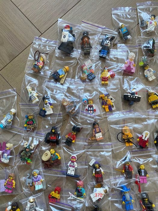 Lego minifigures series мініфігурки