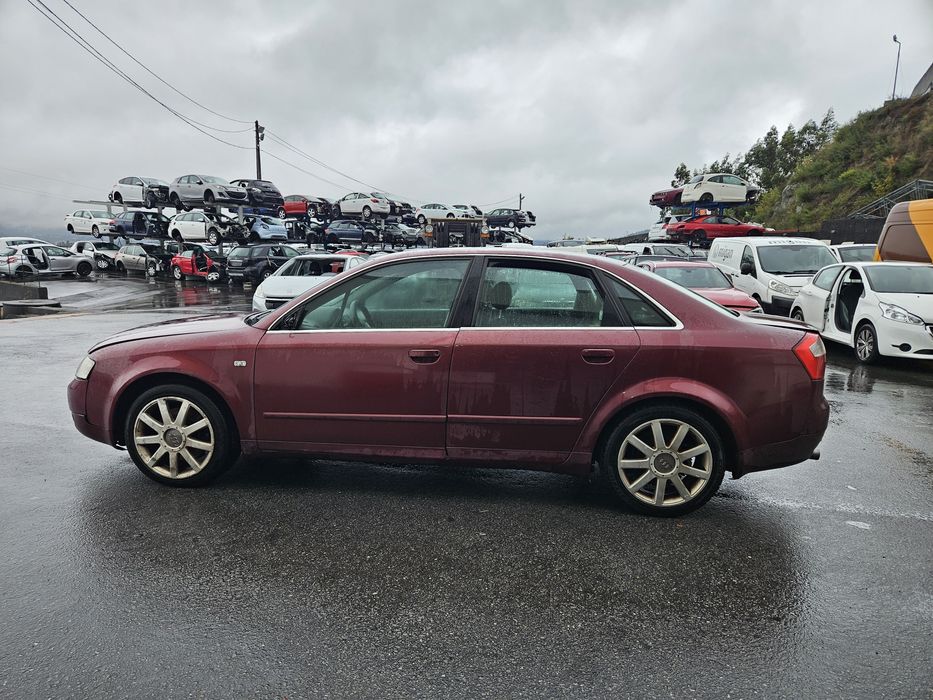Audi A4 B6 2.5 TDi de 2002 para peças